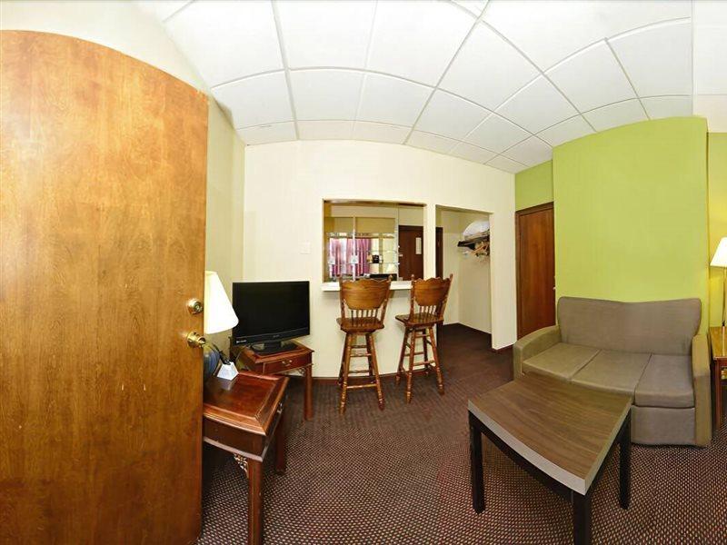 Days Inn Oil City Conference Center المظهر الخارجي الصورة