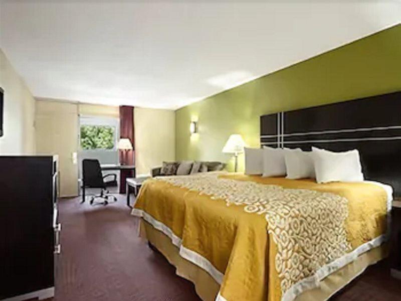 Days Inn Oil City Conference Center المظهر الخارجي الصورة